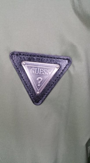 Andriko-boufan-khaki-GUESS-4