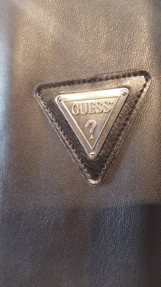 andriko-dermatino-mpoufan-eco-leather-GUESS.3